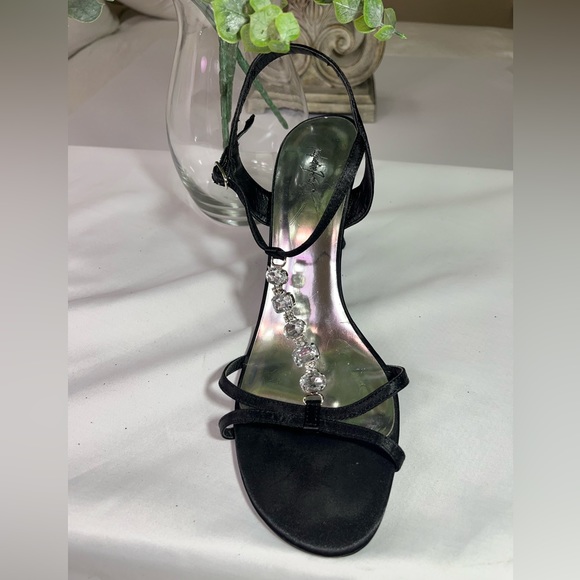 Jacqueline Ferrar Black Satin Dress Pumps Heels W/ Rhinestones Women’s Size 10 - Picture 7 of 10